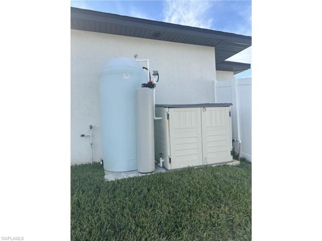 1629  Diplomat W PKWY, CAPE CORAL, FL 33993