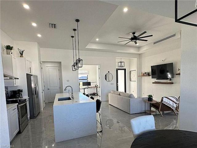 1629  Diplomat W PKWY, CAPE CORAL, FL 33993