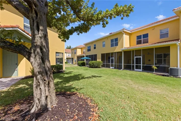 Spacious Back Yard Area