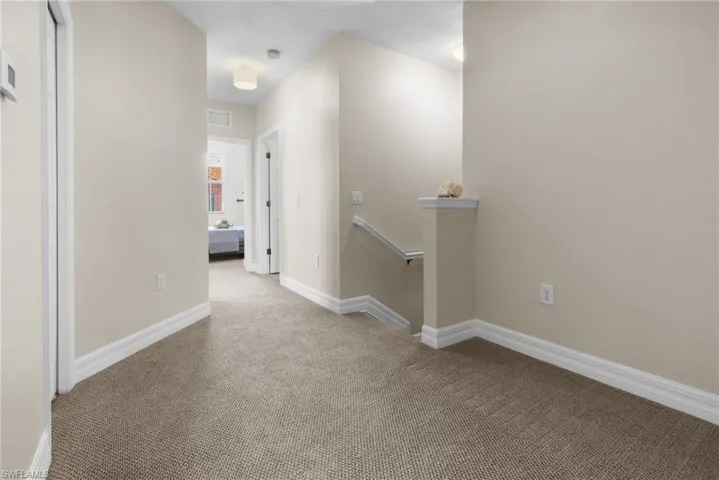 9821  Healthpark  CIR, Fort Myers, FL 33908