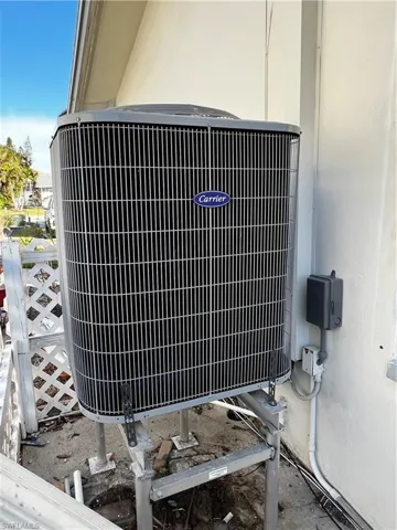 Details featuring cooling unit