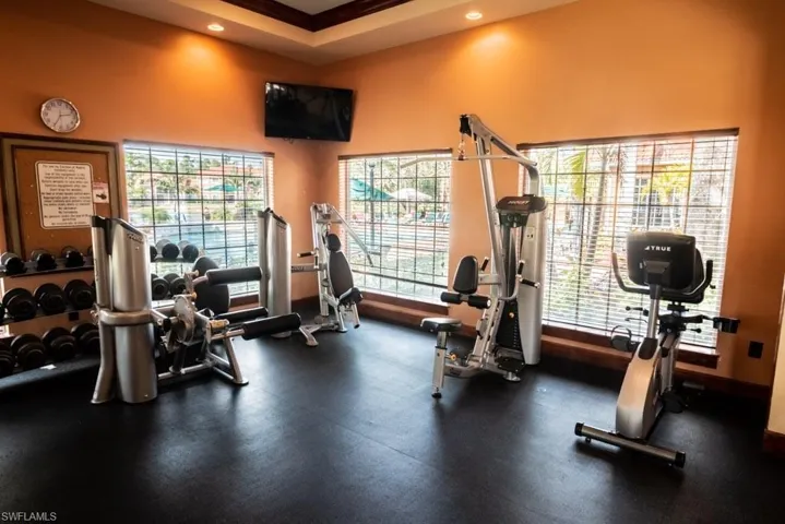 1280  Wildwood Lakes  BLVD, Naples, FL 34104