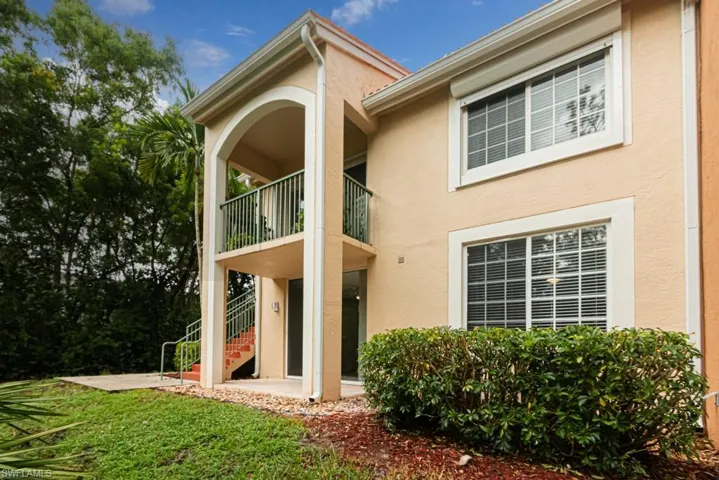 1280  Wildwood Lakes  BLVD, Naples, FL 34104