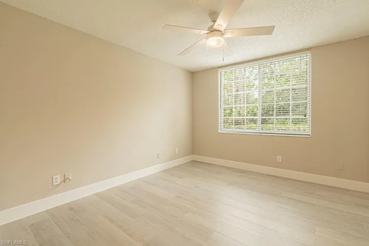 1280  Wildwood Lakes  BLVD, Naples, FL 34104