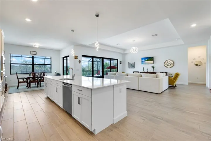 11030 Pebble Springs Run, Fort Myers, Florida 33913
