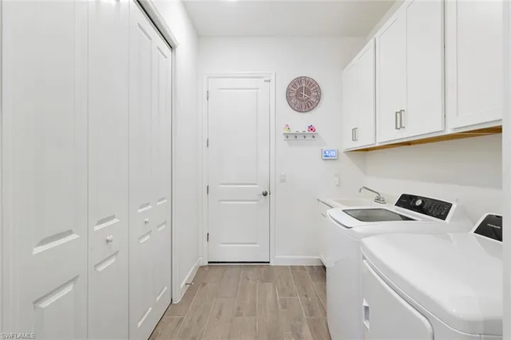 11030 Pebble Springs Run, Fort Myers, Florida 33913