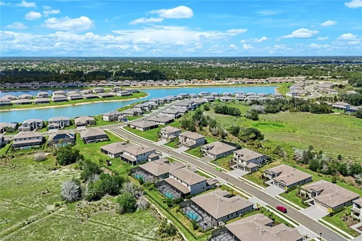11030 Pebble Springs Run, Fort Myers, Florida 33913