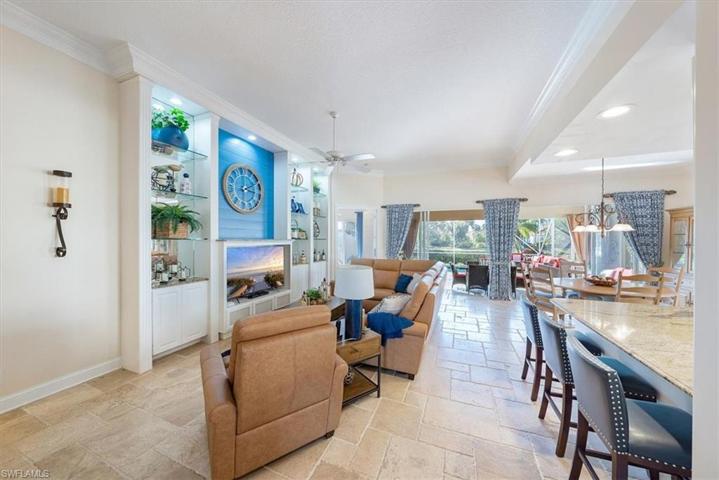 4401  Novato  CT, Naples, FL 34109