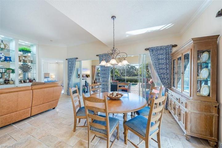 4401  Novato  CT, Naples, FL 34109