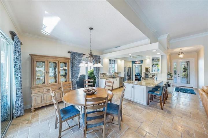 4401  Novato  CT, Naples, FL 34109