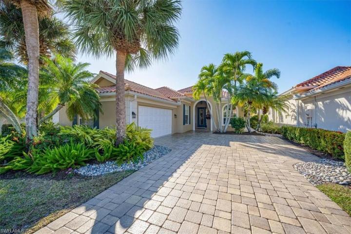 4401  Novato  CT, Naples, FL 34109