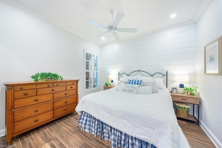 4401  Novato  CT, Naples, FL 34109