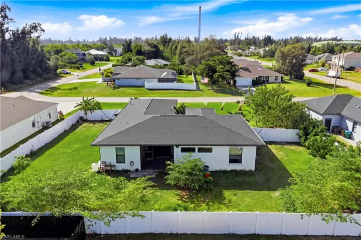 1807 Sw 4th St, Cape Coral, Florida 33991
