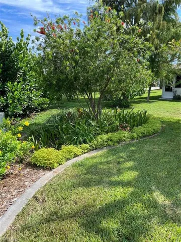 5957  Hillyer  CT, North Fort Myers, FL 33903