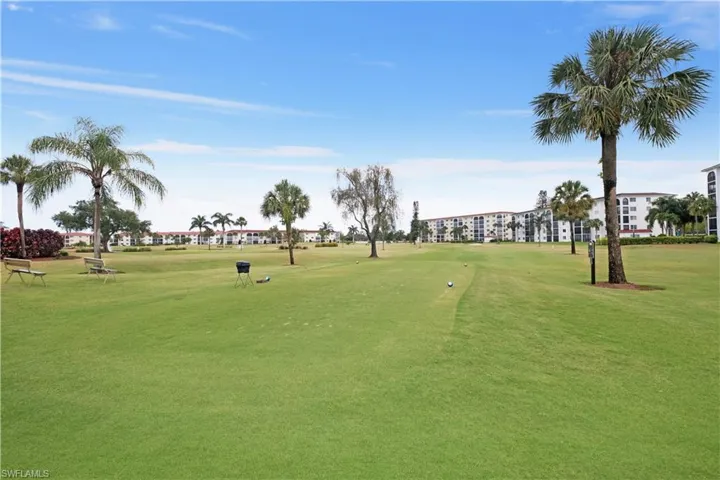 37  High Point E CIR, Naples, FL 34103