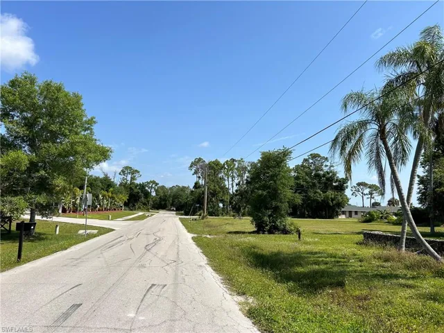 4400  Ruthann  CT, North Fort Myers, FL 33917