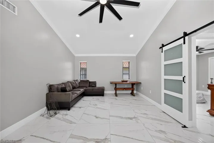 1504 Beechwood Trl, Fort Myers, Florida 33919