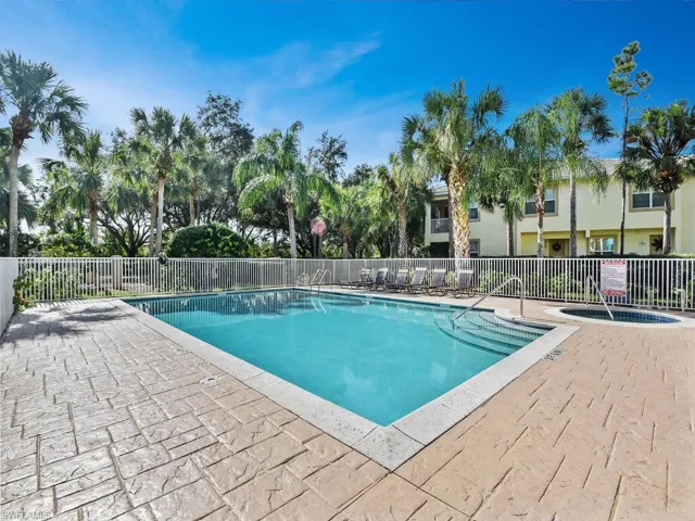 Community Pool & Spa