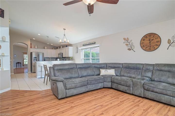 2835 Orange Grove TRL, NAPLES FL 34120