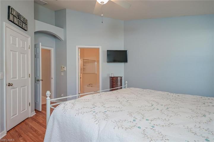 2835 Orange Grove TRL, NAPLES FL 34120