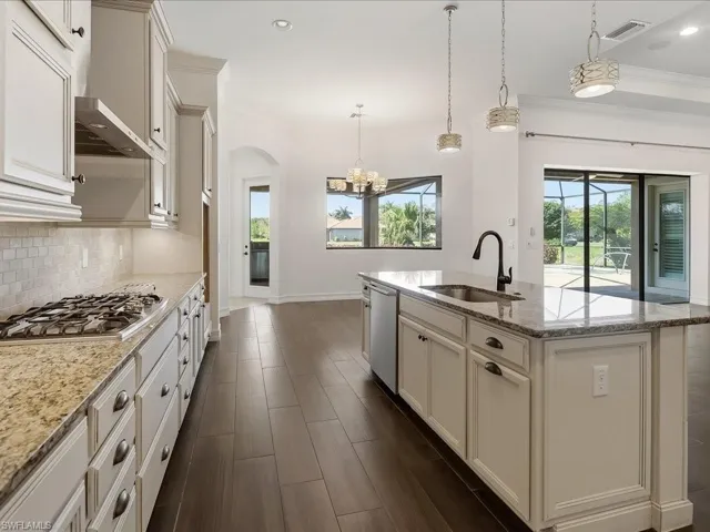 1546 Mockingbird Dr, Naples, Florida 34120