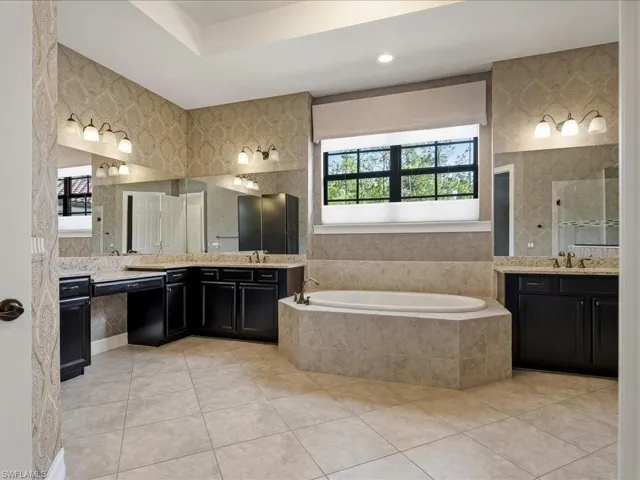 1546 Mockingbird Dr, Naples, Florida 34120