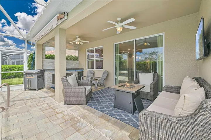 3273 Apple Blossom Dr, Alva, Florida 33920