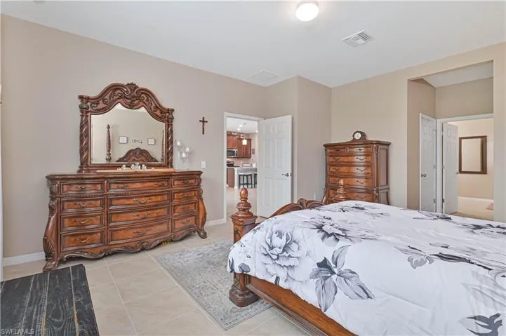 3273 Apple Blossom Dr, Alva, Florida 33920