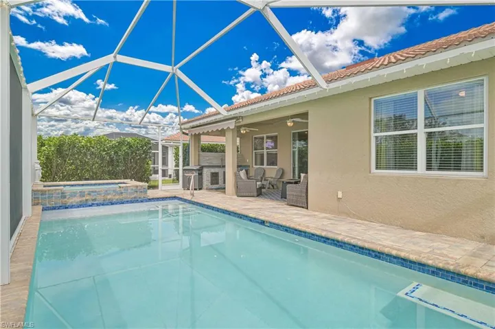 3273 Apple Blossom Dr, Alva, Florida 33920