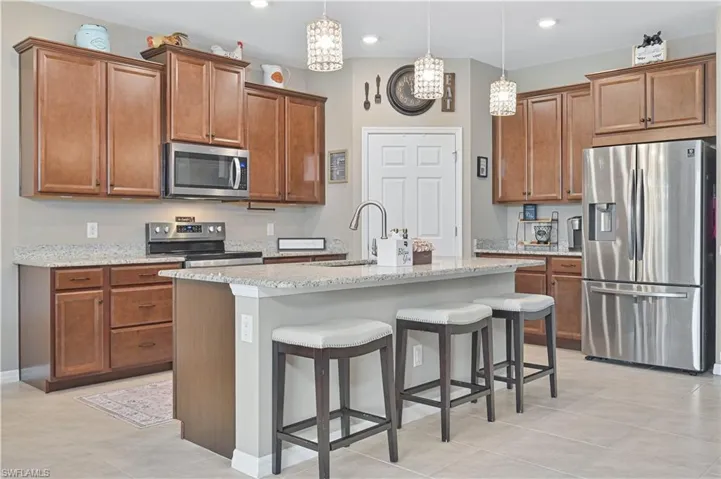 3273 Apple Blossom Dr, Alva, Florida 33920