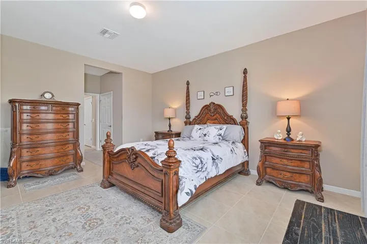 3273 Apple Blossom Dr, Alva, Florida 33920