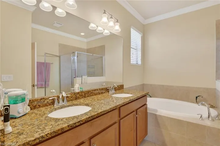 3640 Treasure Cove Cir, Naples, Florida 34114