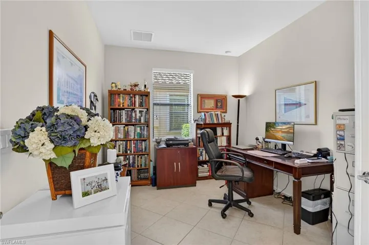 3640 Treasure Cove Cir, Naples, Florida 34114