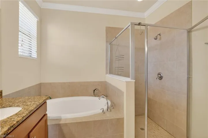 3640 Treasure Cove Cir, Naples, Florida 34114