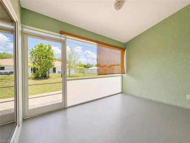 509 Ne 24th Pl A, Cape Coral, Florida 33909