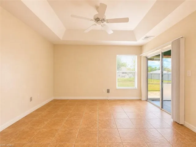 509 Ne 24th Pl A, Cape Coral, Florida 33909