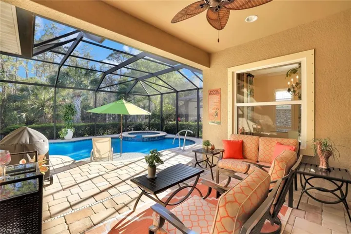 3667  Canopy  CIR, Naples, FL 34120