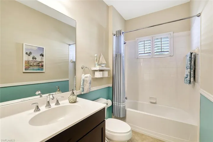 3667  Canopy  CIR, Naples, FL 34120