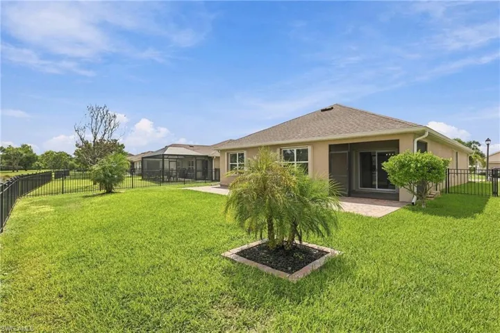 2717 Foralesca Ct, Cape Coral, Florida 33909