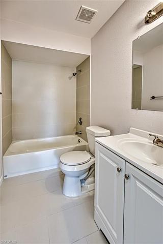 632 SE 12th CT # 10, CAPE CORAL FL 33990