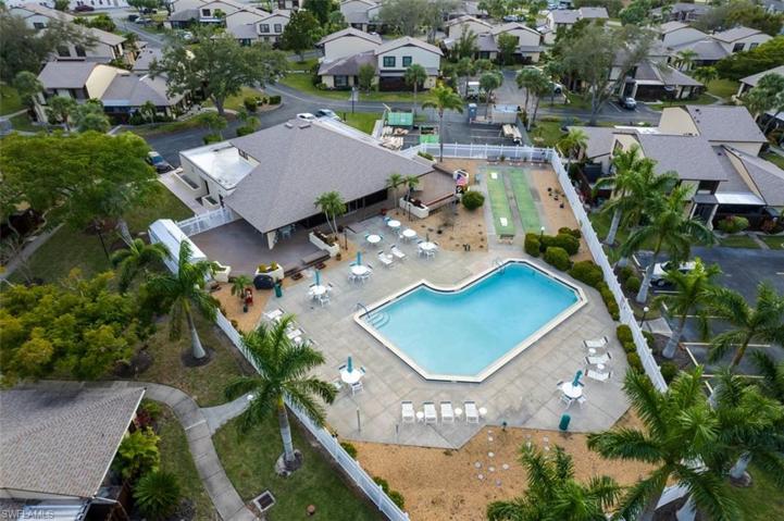 632 SE 12th CT # 10, CAPE CORAL FL 33990