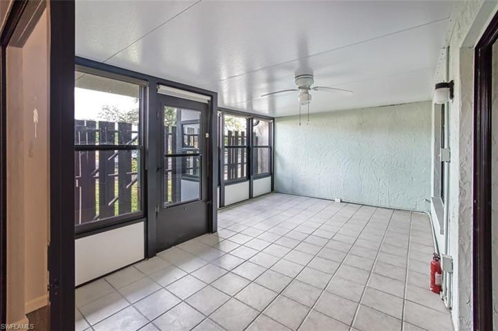 632 SE 12th CT # 10, CAPE CORAL FL 33990