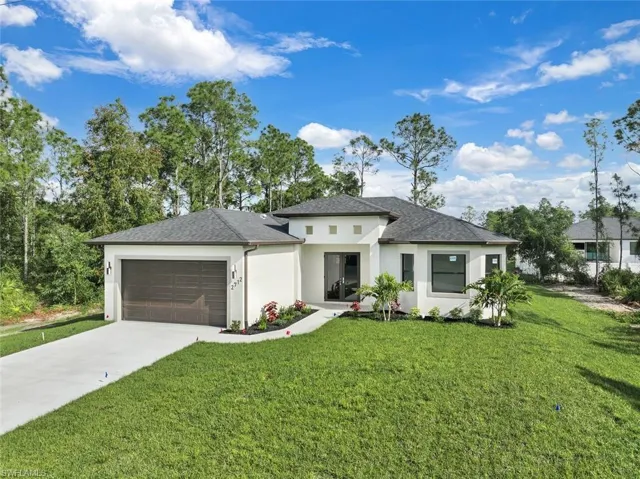 2712  17th W ST, Lehigh Acres, FL 33971