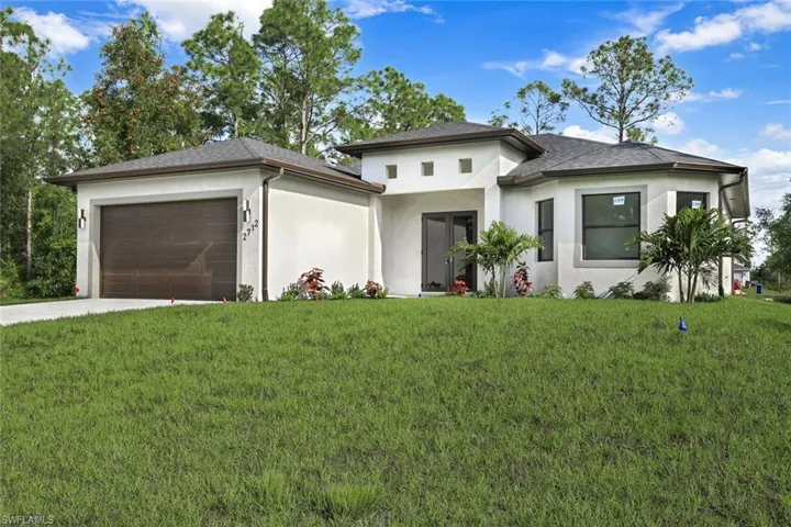2712  17th W ST, Lehigh Acres, FL 33971