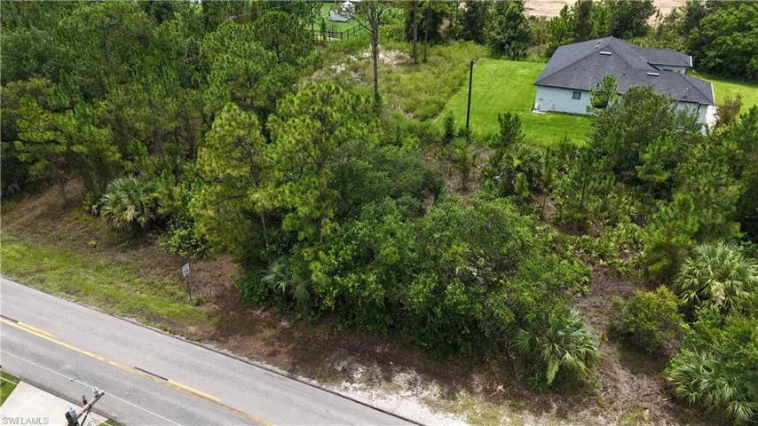 2402 E 10th St, Lehigh Acres, Florida 33936