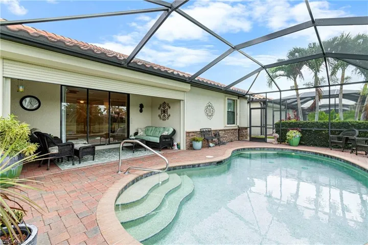 11288  Red Bluff  LN, Fort Myers, FL 33912