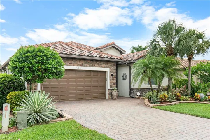 11288  Red Bluff  LN, Fort Myers, FL 33912