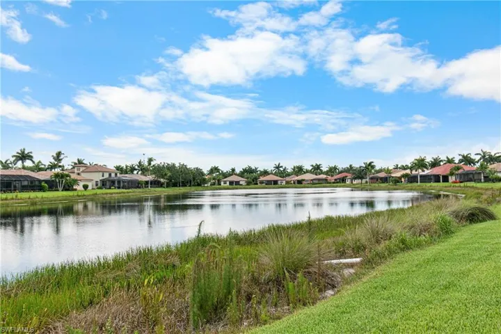 11288  Red Bluff  LN, Fort Myers, FL 33912