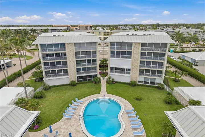 2875 Gulf Shore Blvd N 106, Naples, Florida 34103