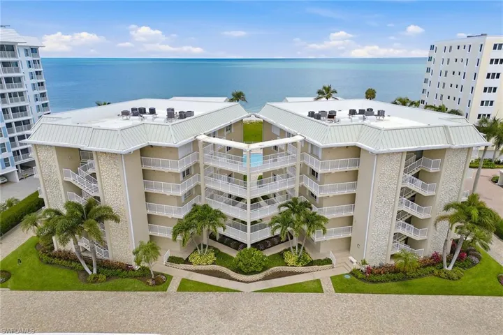 2875 Gulf Shore Blvd N 106, Naples, Florida 34103